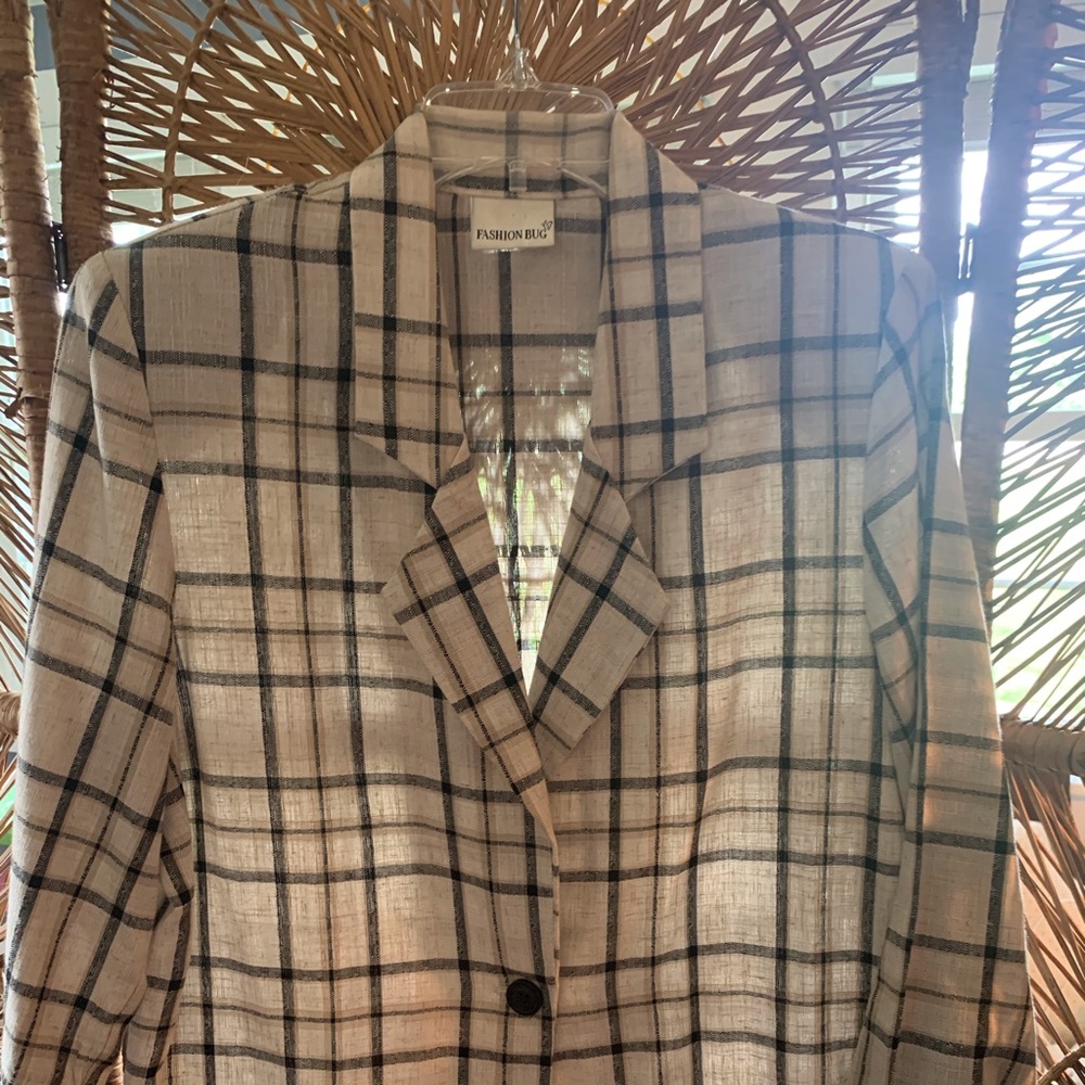 Jacket - Picture 3 of 4